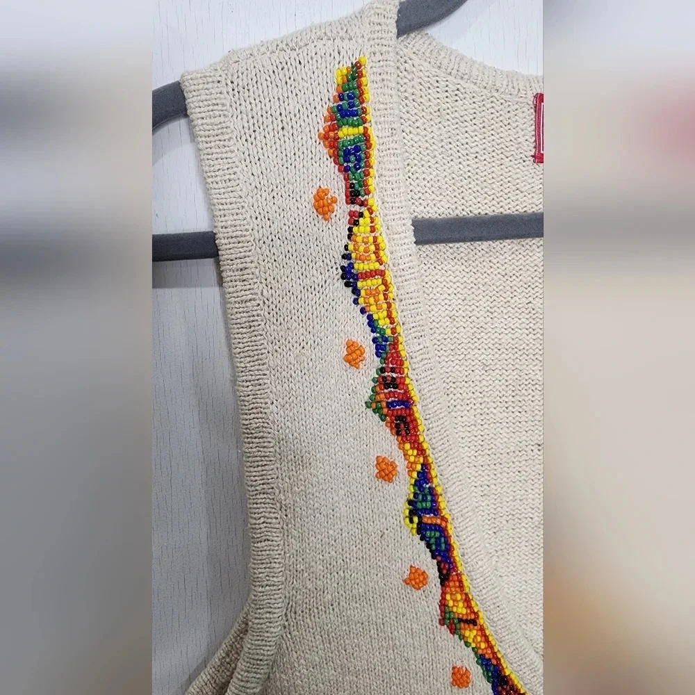 Vintage I.V.Y. Sweater Vest Rainbow Beading Cream V Neck Button Up Size M - Picture 9 of 11